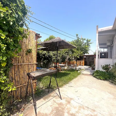 Old بيت شباب *