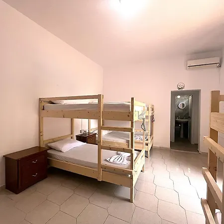 Auberge de jeunesse Old Vlorë
